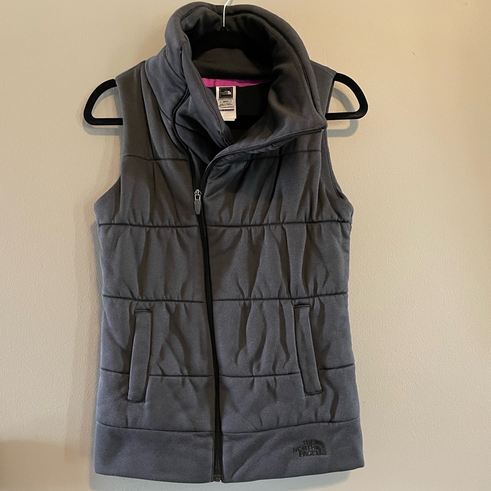 The North Face Gray Puffer Vest size XS
